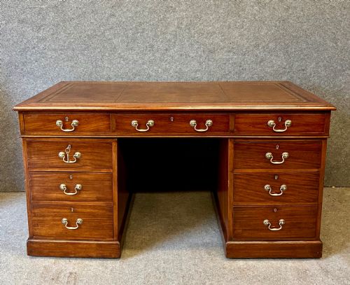 Good Quality Antique Solid Mahogany Desk