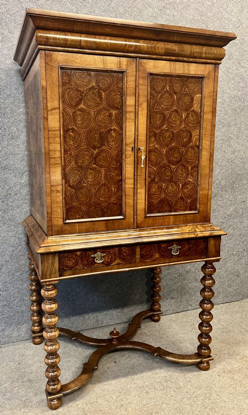 Substantial William & Mary Style Oyster Wood Cocktail Cabinet