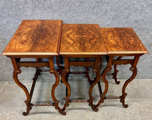 Attractive Nest of Three Walnut Tables