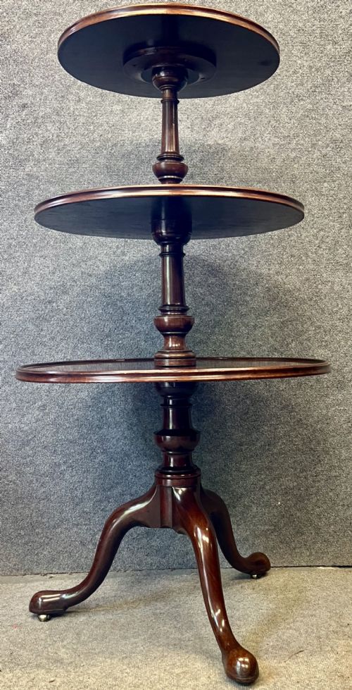 GEORGE III MAHOGANY OCCASIONAL TABLE - ADDITIONAL PHOTO 1