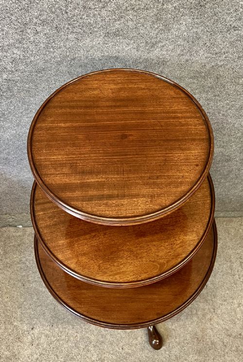 GEORGE III MAHOGANY OCCASIONAL TABLE - ADDITIONAL PHOTO 4