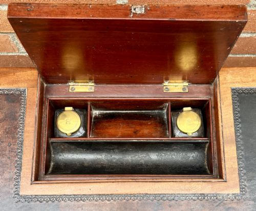 GILLOWS OF LANCASTER CHAMBER TABLE - ADDITIONAL PHOTO 2