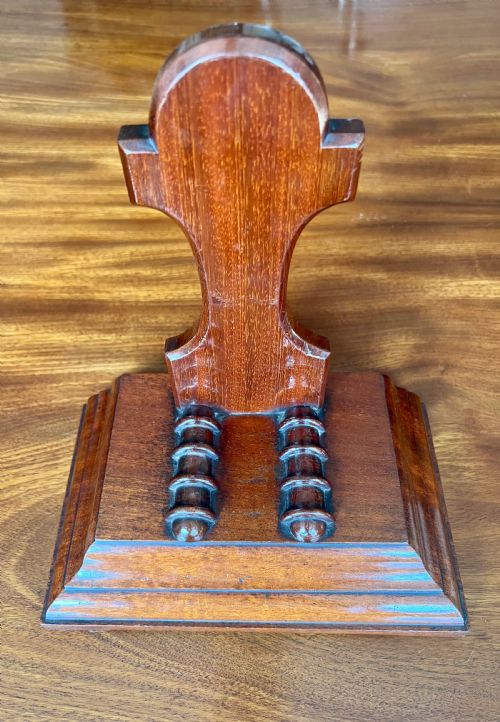 Good Quality 19th.c. Plate Stand