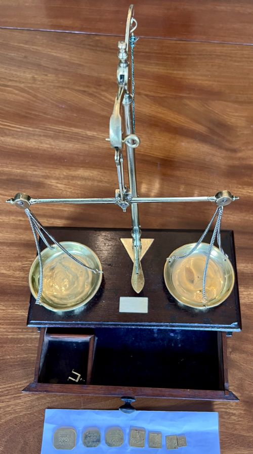 Late Victorian Travelling Apothecary Scales