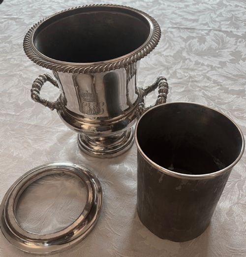 QUALITY ANTIQUE SILVER PLATED CHAMPAGNE BUCKET - ADDITIONAL PHOTO 6