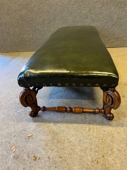 LARGE WALNUT CAROLEAN STYLE LOW HALL SEAT STOOL - ADDITIONAL PHOTO 7