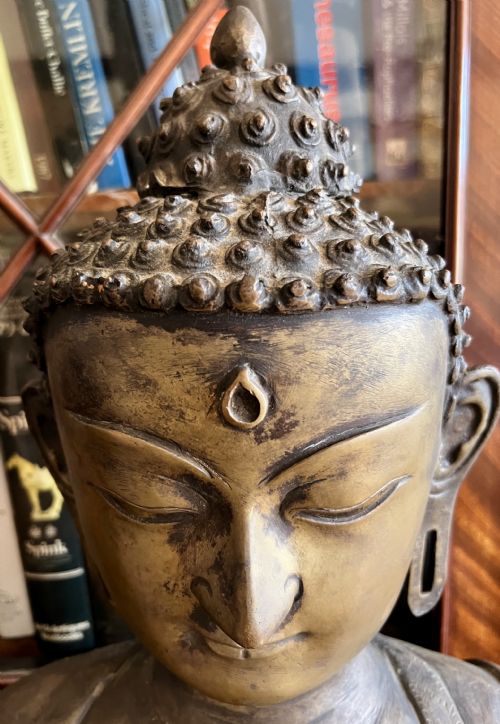 LARGE BRONZE BUDDHA - ADDITIONAL PHOTO 2