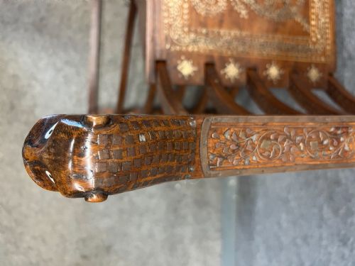 INDIAN HOSHIARPUR BRASS INLAID SAVRONOLA STYLE ARMCHAIR - ADDITIONAL PHOTO 5