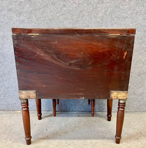 UNUSUAL GEORGE III MAHOGANY CAMPAIGN DRESSING CHEST - ADDITIONAL PHOTO 8
