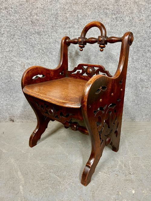Richard Bridgens Style Oak Hall Seat