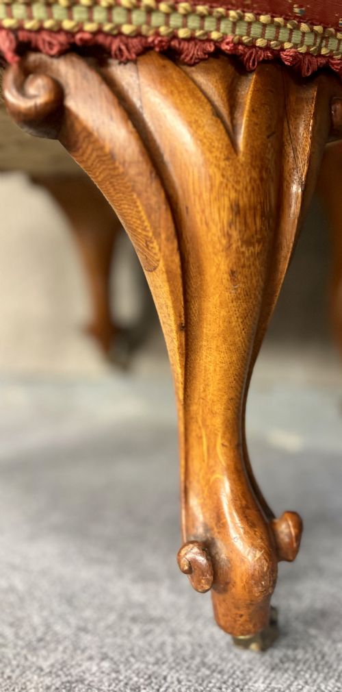 PAIR OF VICTORIAN TUB CHAIRS - ADDITIONAL PHOTO 3