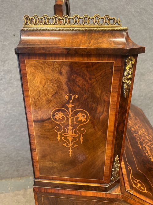 VICTORIAN WALNUT INLAID BUREAU DE DAME DESK - ADDITIONAL PHOTO 3