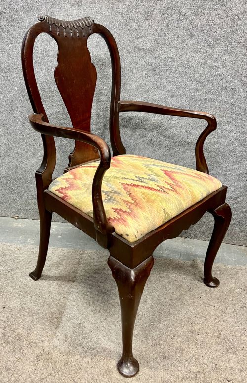 GEORGE II STYLE MAHOGANY CHILD'S CHAIR - ADDITIONAL PHOTO 2
