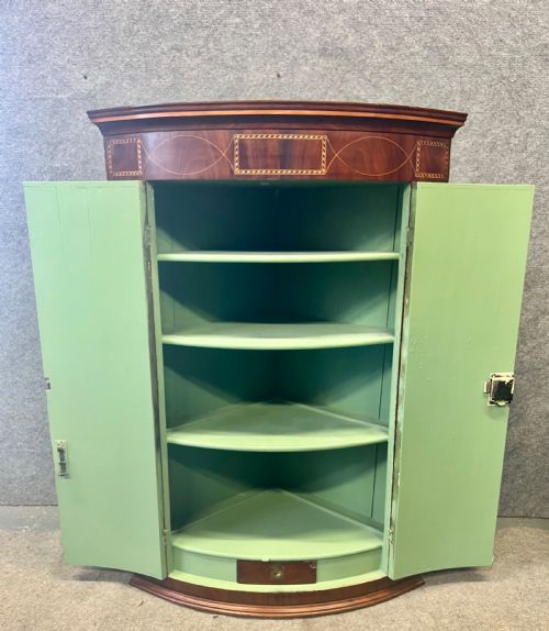 GEORGE III MAHOGANY AND INLAID HANGING CORNER CABINET CUPBOARD - ADDITIONAL PHOTO 3