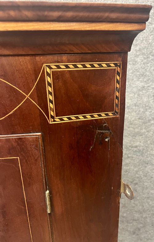 GEORGE III MAHOGANY AND INLAID HANGING CORNER CABINET CUPBOARD - ADDITIONAL PHOTO 6