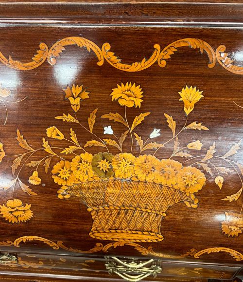 STUNNING LARGE DUTCH MARQUETRY INLAID BUREAU - ADDITIONAL PHOTO 5