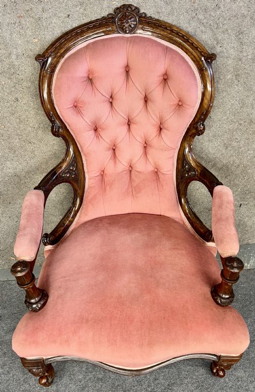 SUPERB VICTORIAN WALNUT OPEN ARMCHAIR - ADDITIONAL PHOTO 8