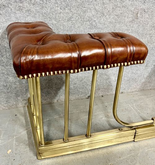 fig 1. A Good Quality Extendable Brass and Leather Club Fender