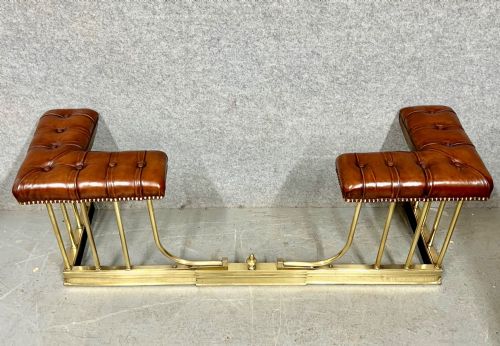 A Good Quality Extendable Brass and Leather Club Fender