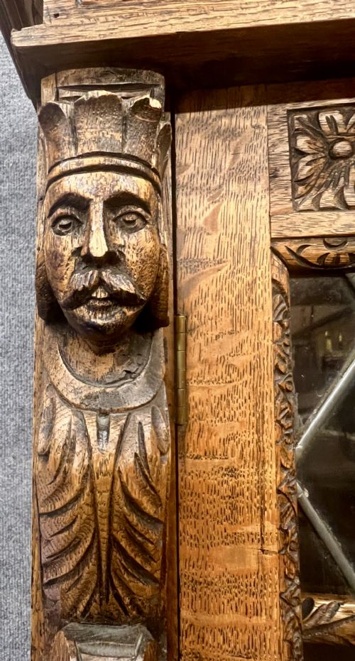 AN IMPRESSIVE 19THC CARVED OAK BOOKCASE - ADDITIONAL PHOTO 11