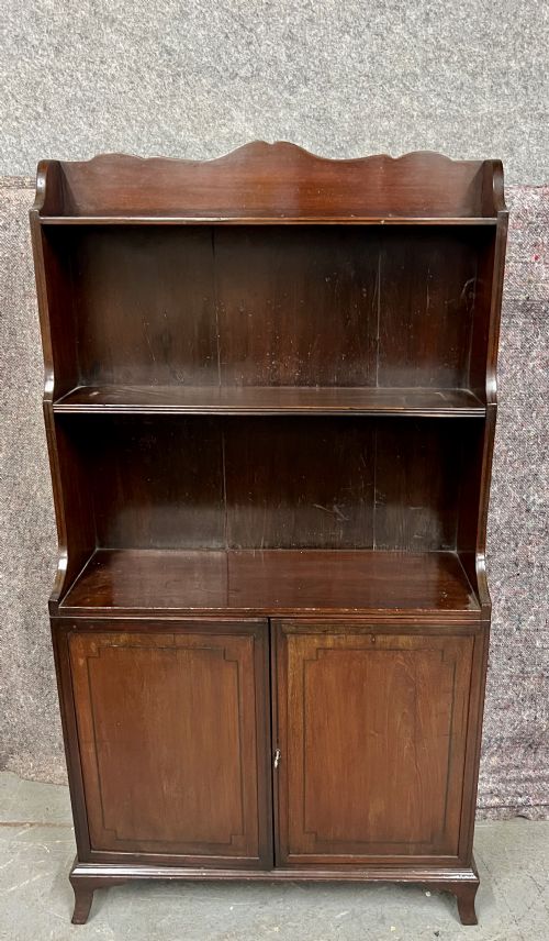GEORGE III MAHOGANY WATERFALL BOOKCASE - ADDITIONAL PHOTO 2