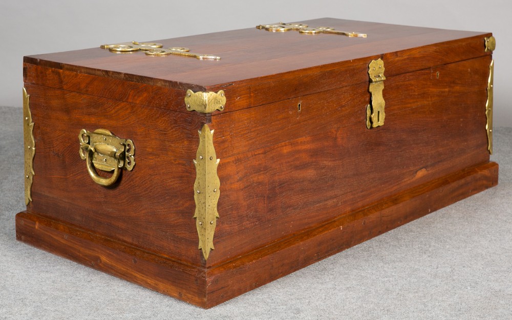 Decorative Brass Bound Trunk/ Coffee Table