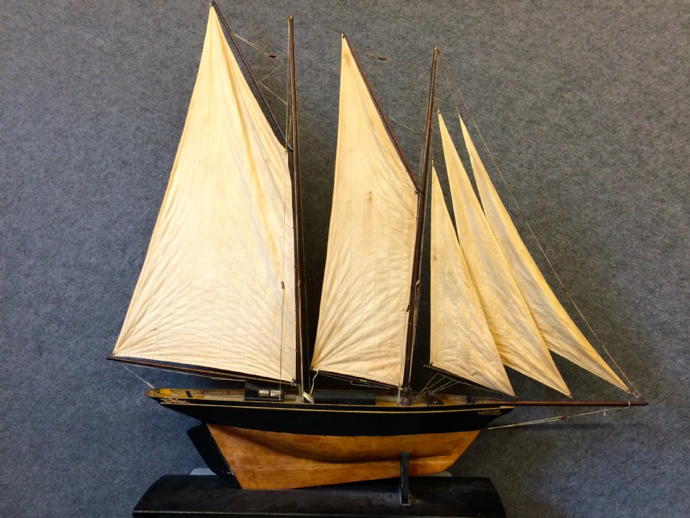 Large Model Yacht of Dorothy, London