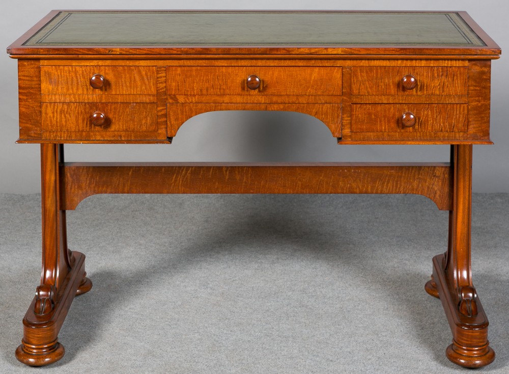 Victorian Mahogany 5 Drawer Writing Table