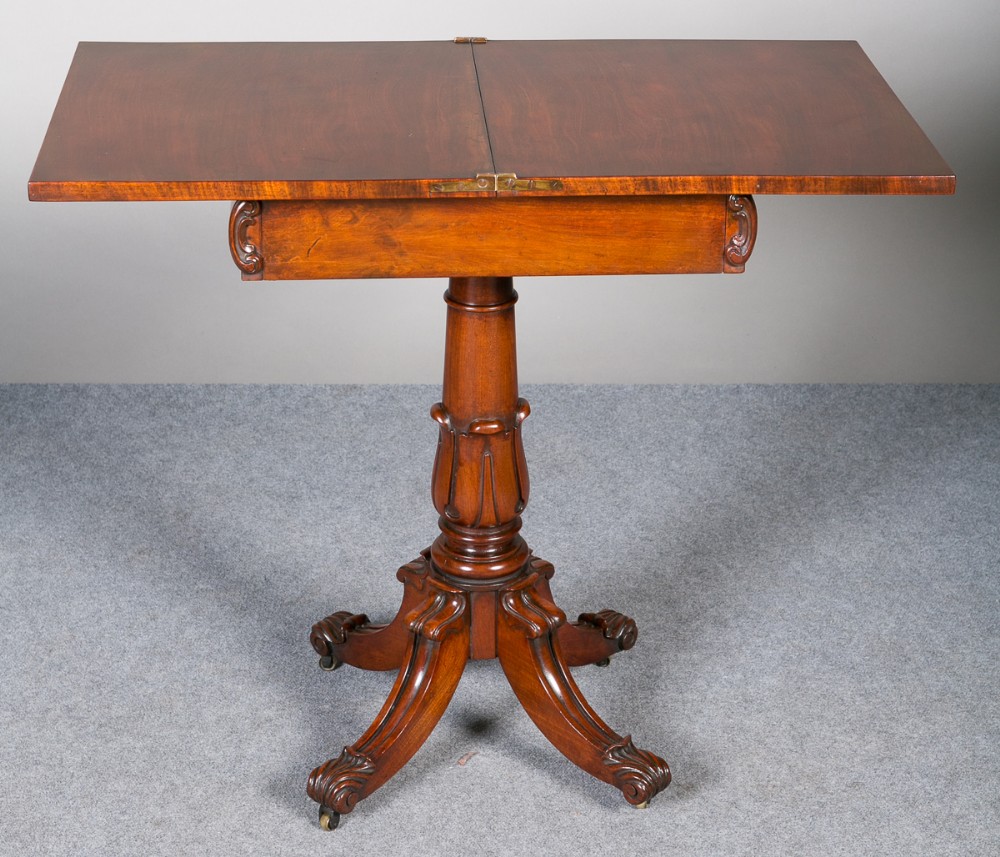 19th.C. Mahogany Occasional Table