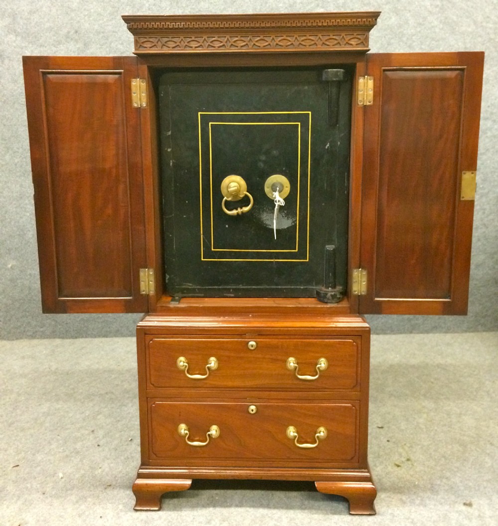 Bramah Safe Cabinet