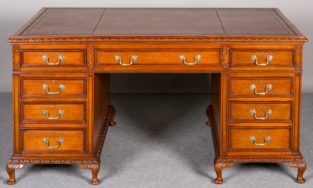 Good Quality Mahogany Desk