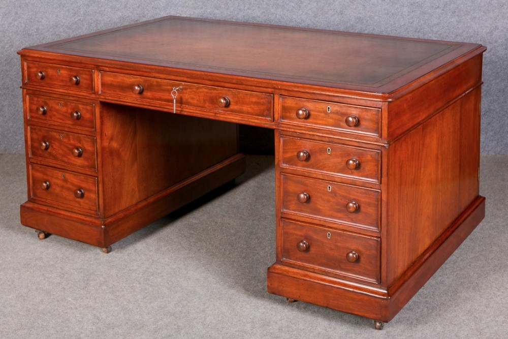 Victorian Mahogany Partners Desk