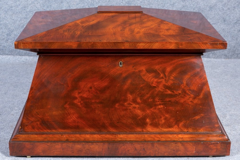 William IV Mahogany Wine Cooler / Cellarette