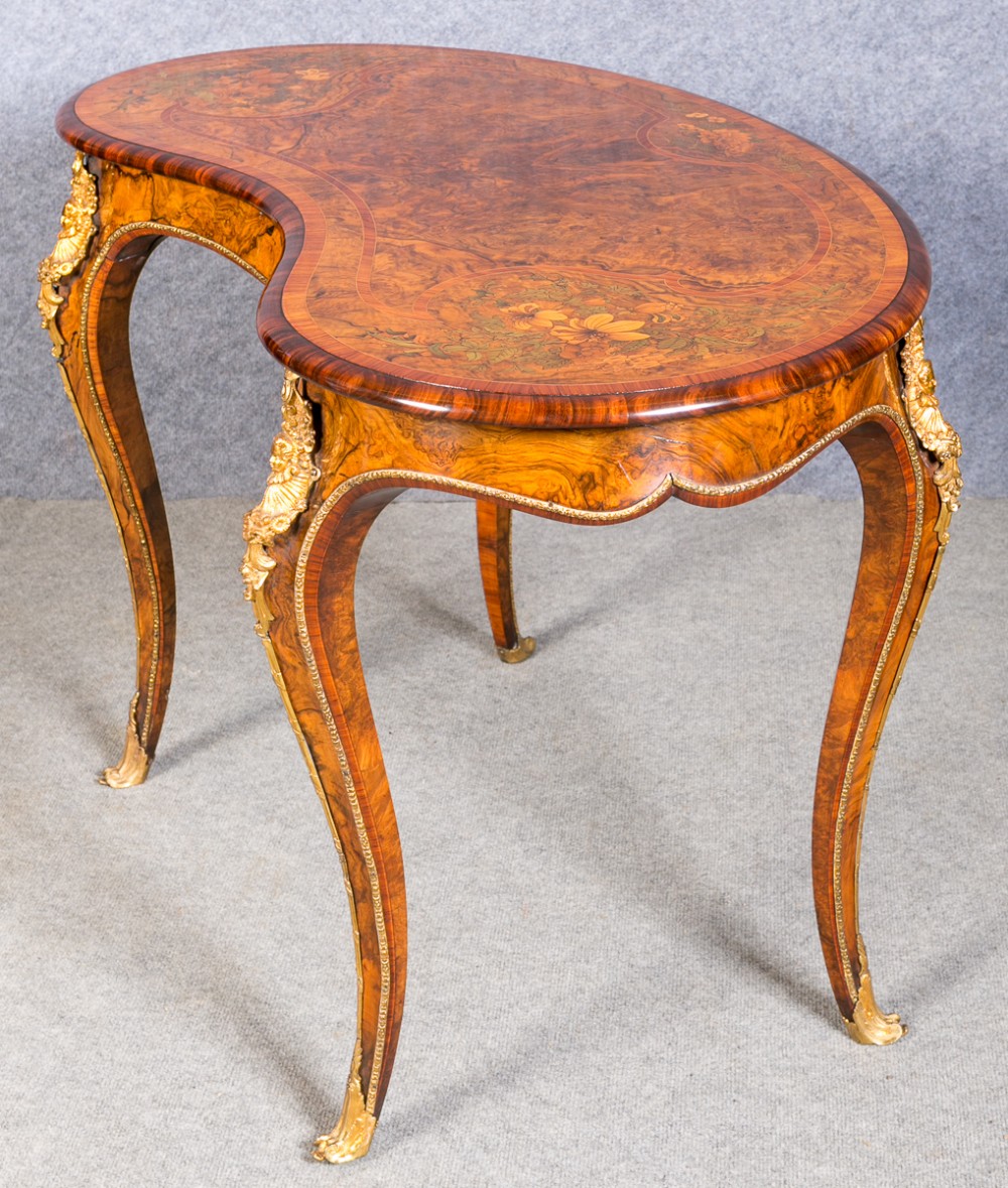 Fine Gillows attributed Kidney Shaped Marquetry Table