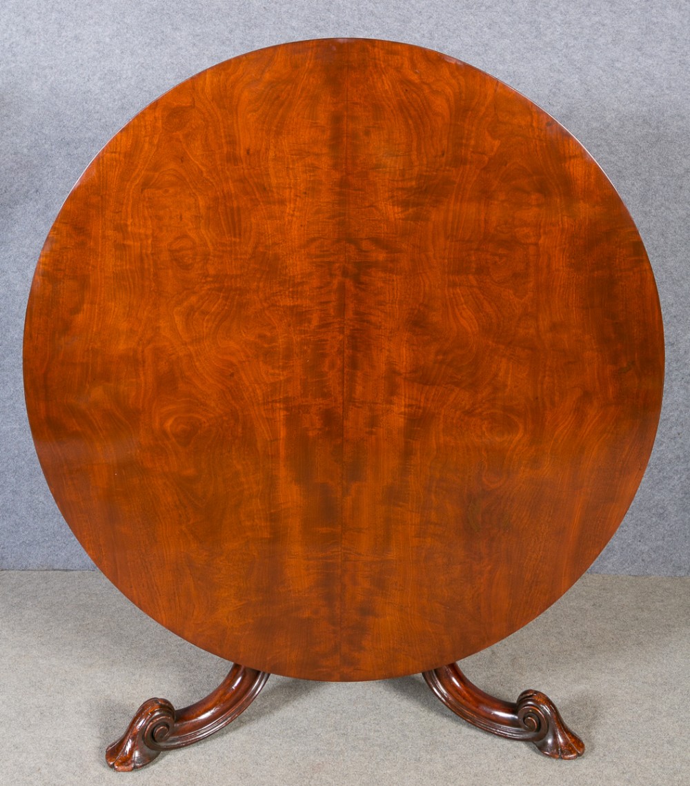 Superb 8 Seater Mahogany Dining Table