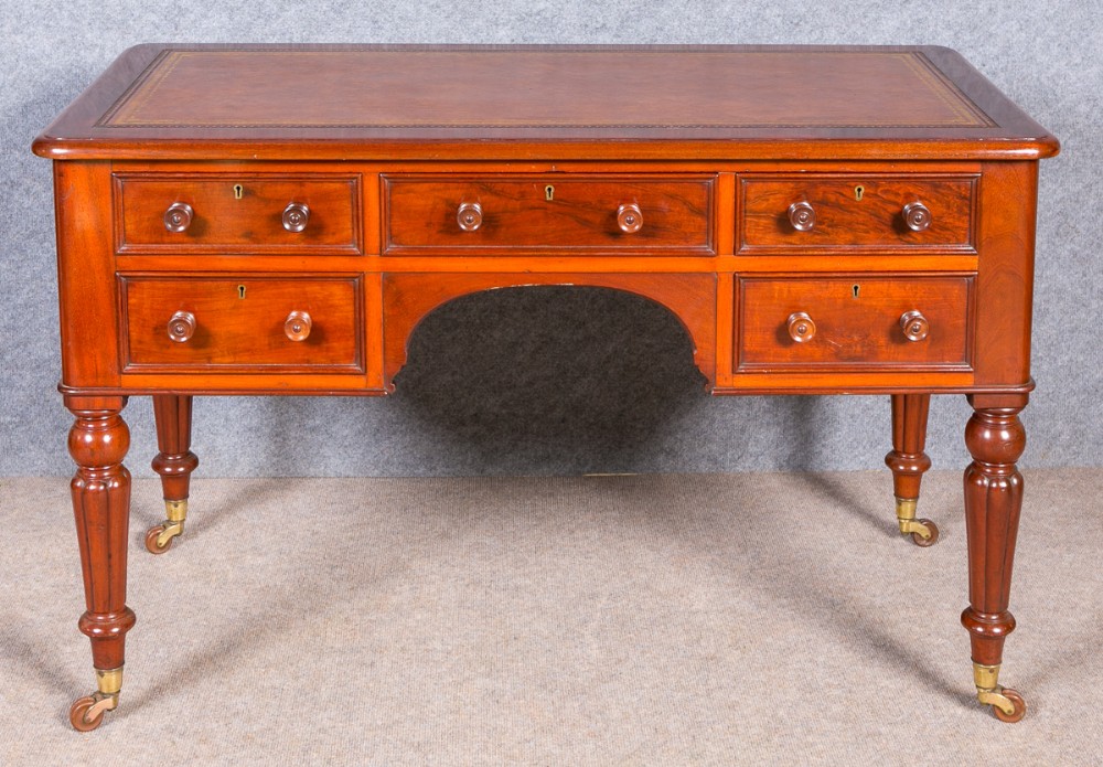 Good Quality Writing Table Desk