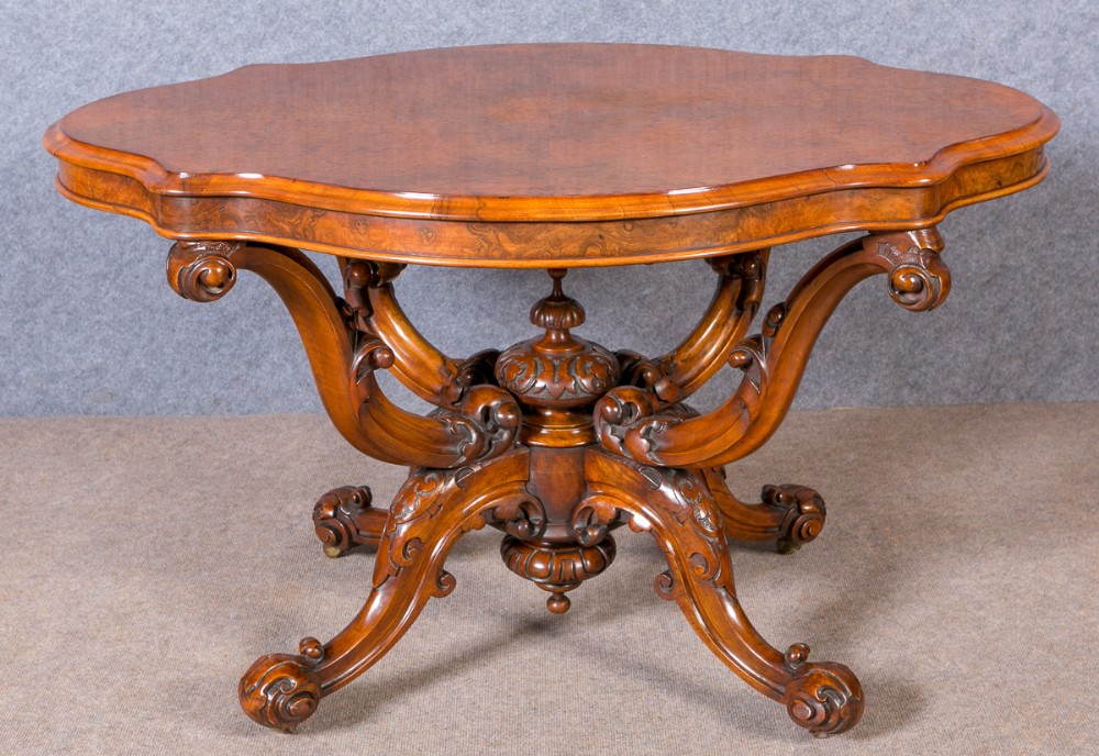 Fine Victorian Burr Walnut Centre Table