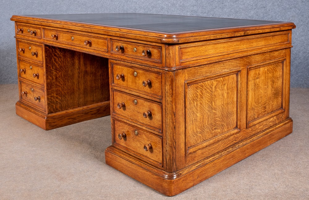 Good Quality Victorian Partners Desk