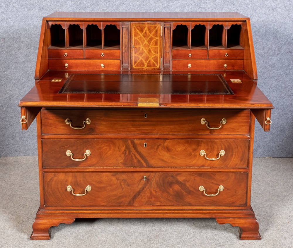 Substantial and Good Quality Georgian Bureau