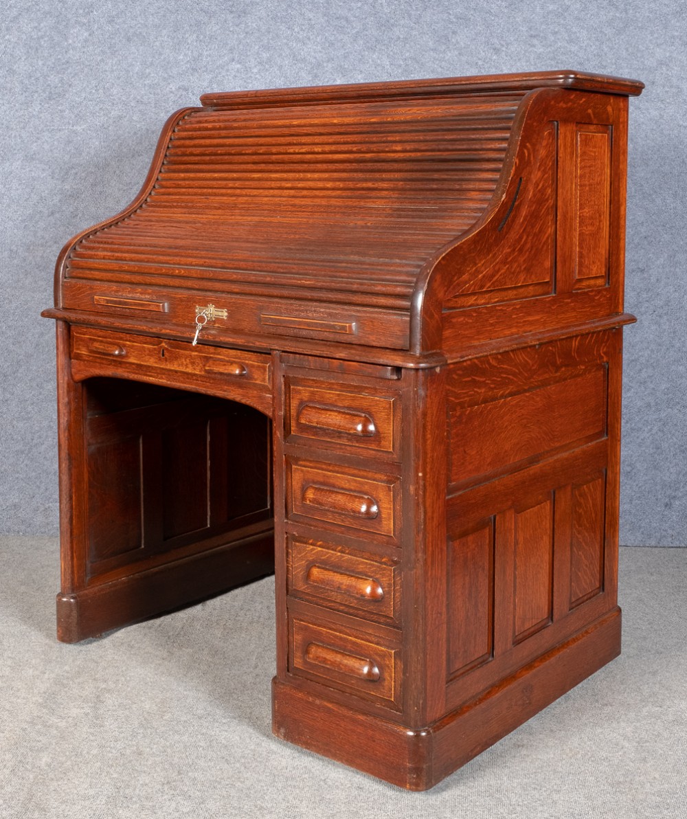 Superior Quality Oak Roll Top Desk