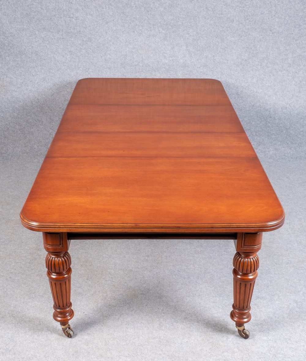 Superb Victorian Extending Dining Table