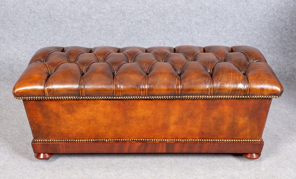 Superb Antique Mahogany & Leather Ottoman