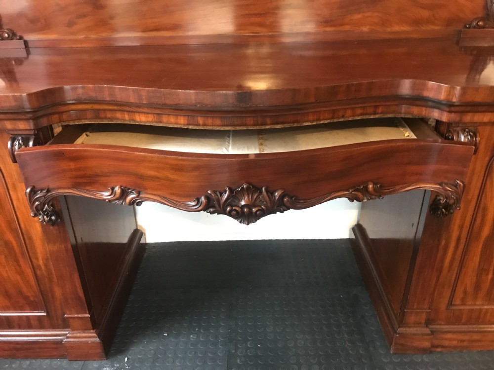 Superb Victorian Mahogany Sideboard View VII