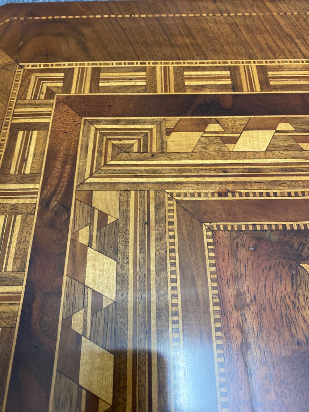Tilt Top Inlaid Sorrento Occasional Table View IX
