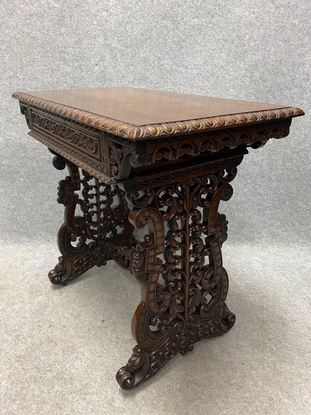19th.Century Anglo Indian Padouk Centre Table