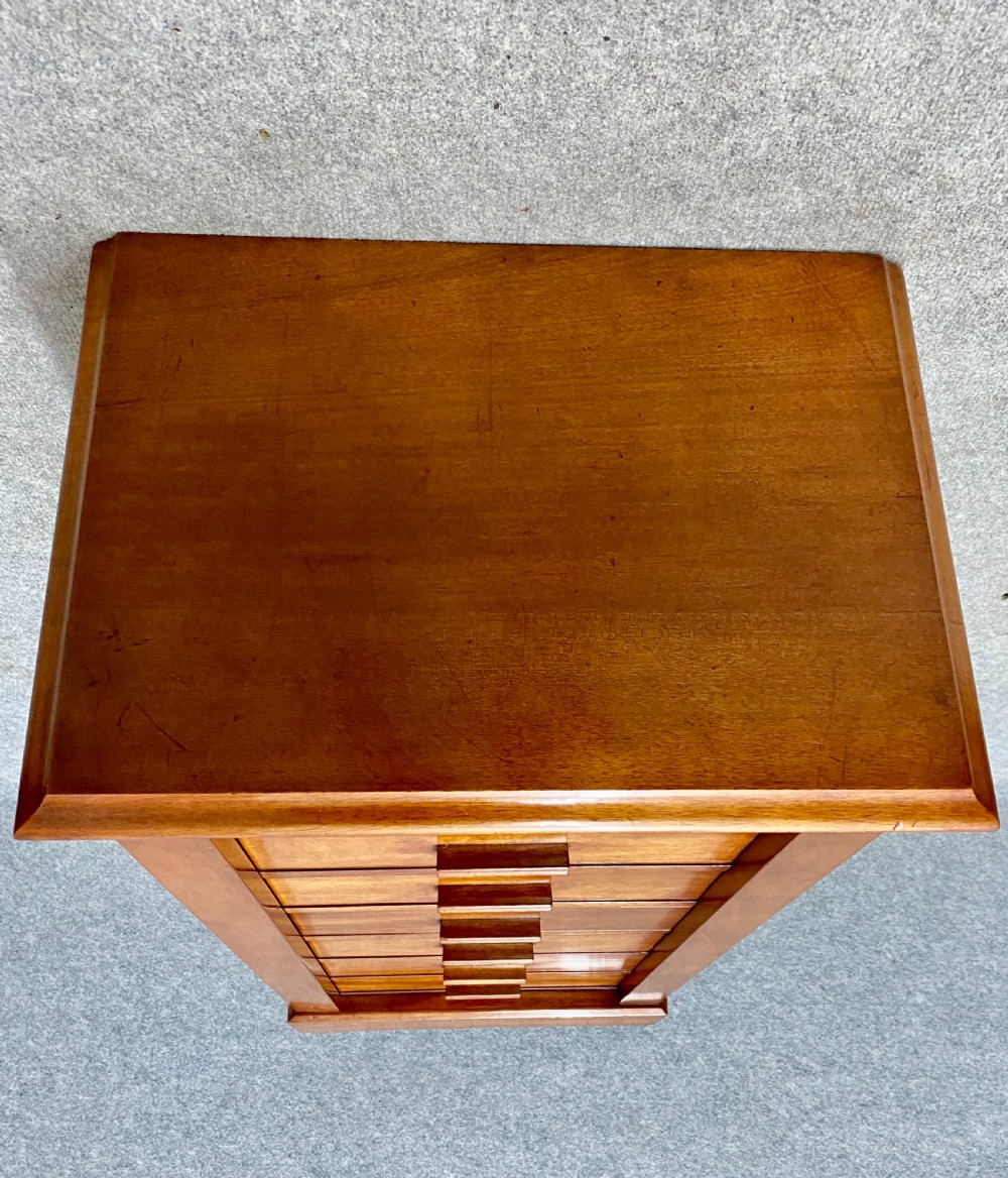 Mahogany Wellington Chest of Drawers View VI