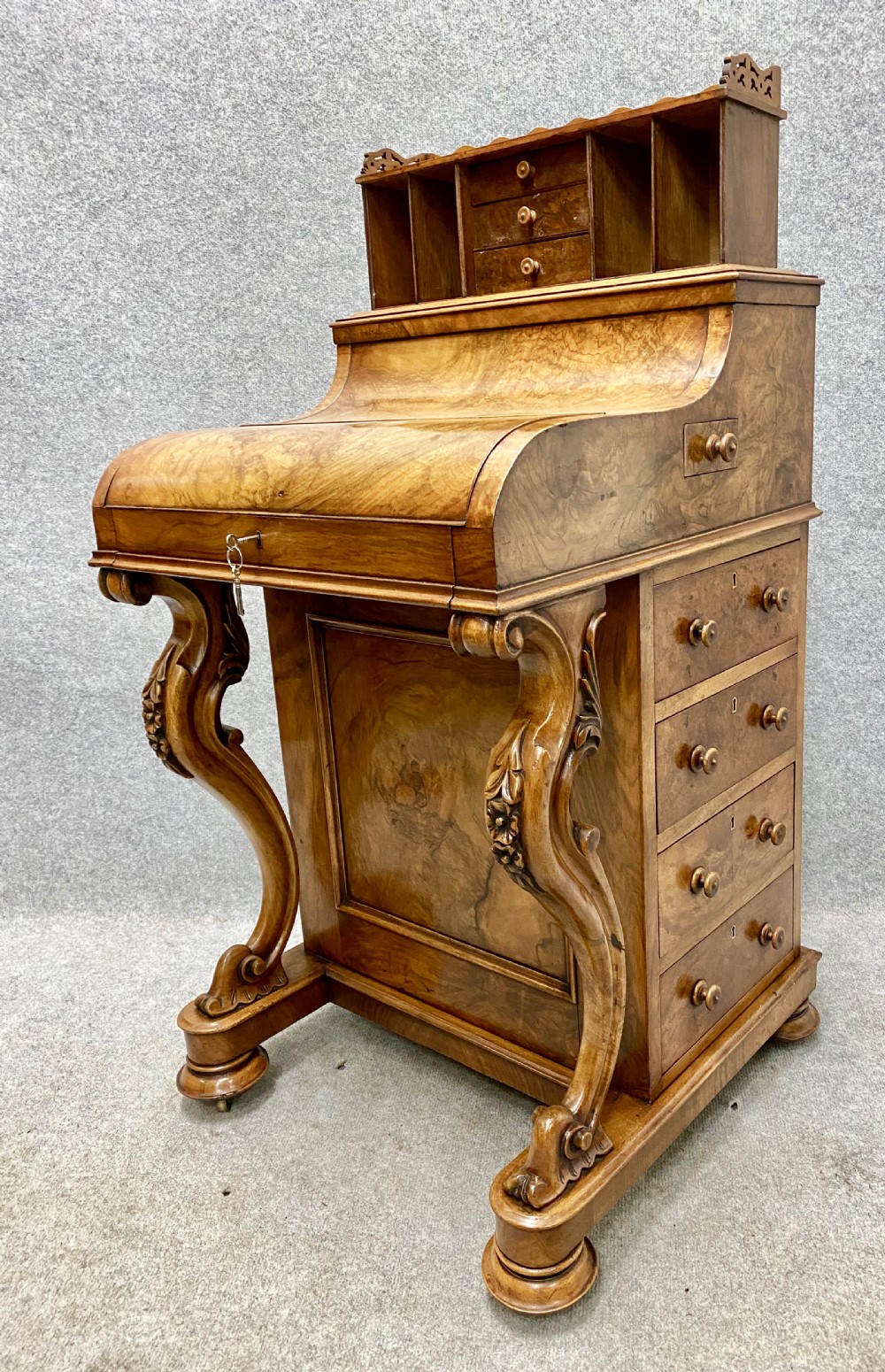Superb Victorian Harlequin Davenport