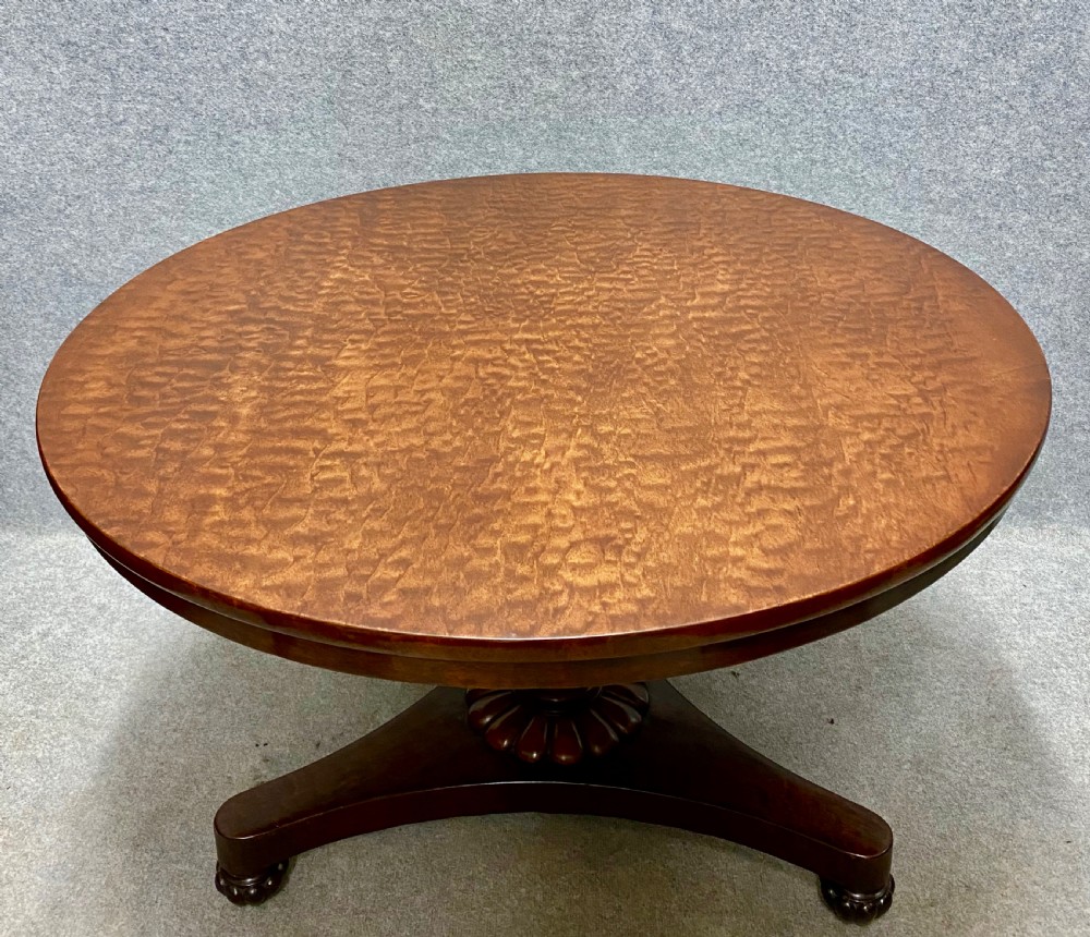 Good Quality Plum Pudding Mahogany Breakfast Table