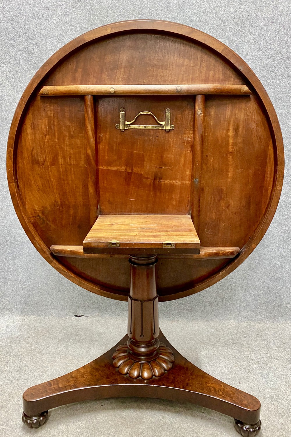 Good Quality Plum Pudding Mahogany Breakfast Table View II
