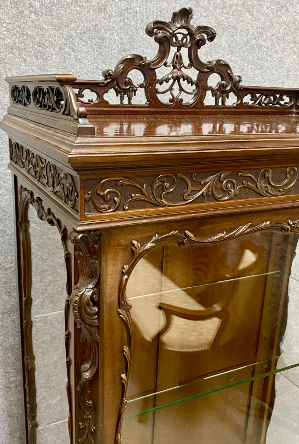 Fine Edwards And Roberts Display Cabinet View VI